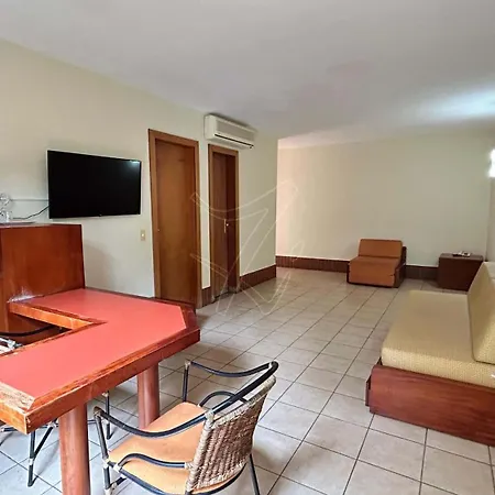 Luupi - Flats Particulares - 1 Quarto Rio Quente Room photo